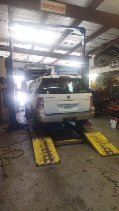 Strong's Auto Center & Bonita Muffler, Bonita Springs, Florida