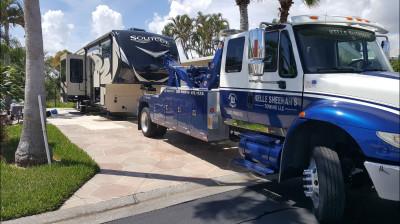 Kelle Sheehan's Towing LLC, West Palm Beach, Florida