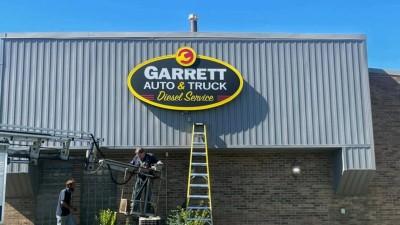 Garrett Auto & Truck Service, Farmington Hills, Michigan