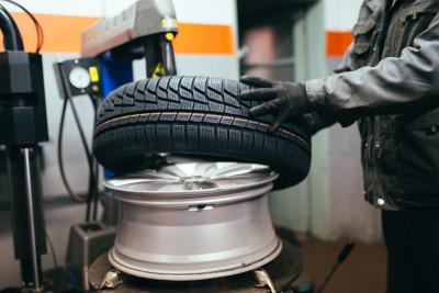 Livonia Auto Body & Repair Inc