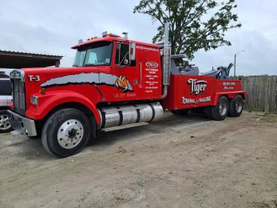 Tiger Towing & Hauling, Jacksonville, North Carolina