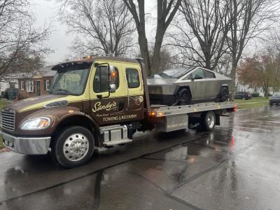 Sandy's Towing, Dayton, Ohio