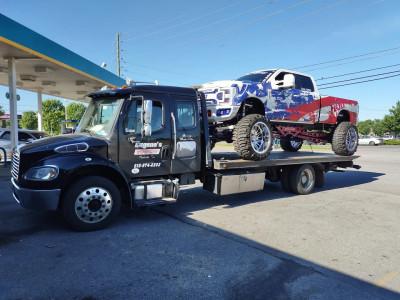 Eugene's Towing Company, Nashville, Tennessee