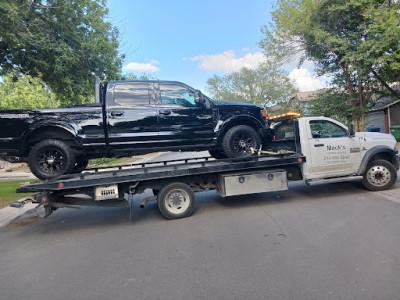 Ruiz towing service, San Antonio, Texas