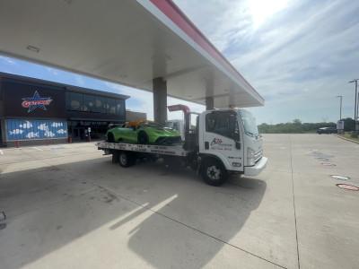 A24/7 Towing and Roadside Assistance