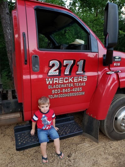 271 Wreckers