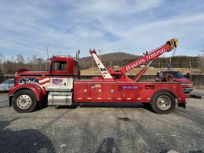 Bakers Towing