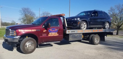 M&M Towing