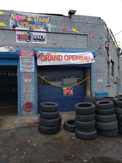 Mr and Mrs Bubbles Tires, Jersey City, New Jersey