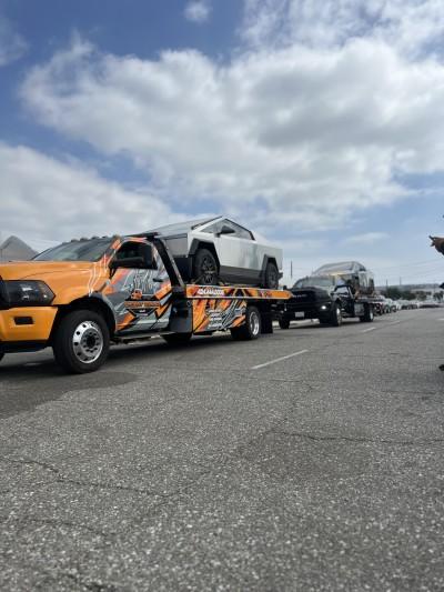 URGENT TOWING LLC, Inglewood, California