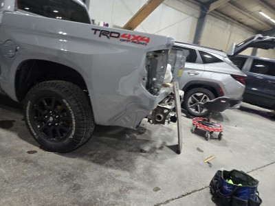 Iceman's Automotive Paint & Towing