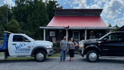 JACKS TOWING