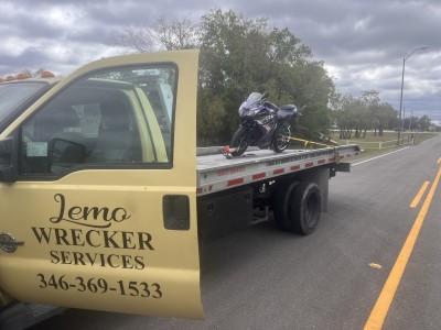 Lemo Autos and Towing, Houston, Texas