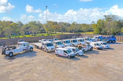 V & R Towing