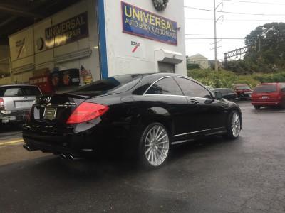 Universal Auto Body & Glass