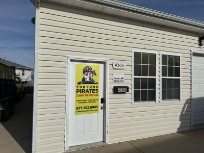 The Junk Pirates