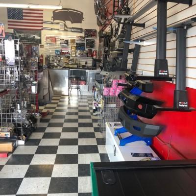 US Truck & Auto Accessories, Elk Grove, California