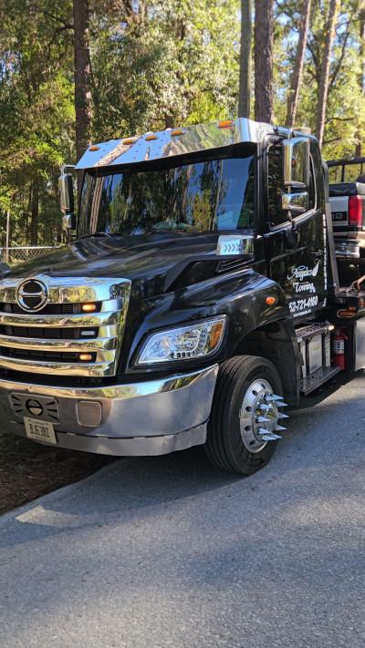 ÁNGELES TOWING SERVICE & RECOVERY