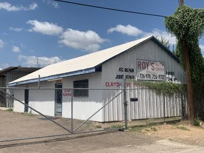 Roy's Auto Center, Laredo, Texas