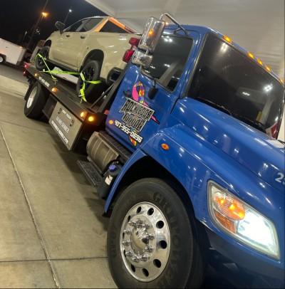 Pure Towing and Roadside Services, Kissimmee, Florida