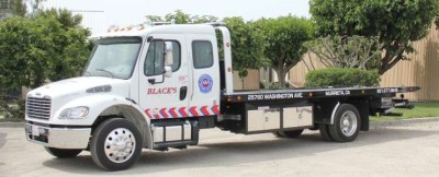 Black's Towing
