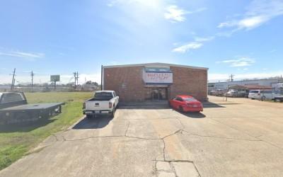 Battery Wholesalers, Baton Rouge, Louisiana