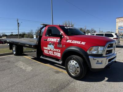 Ernie's Towing Service LLC