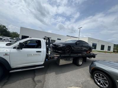 Lux Towing 247, Nashville, Tennessee