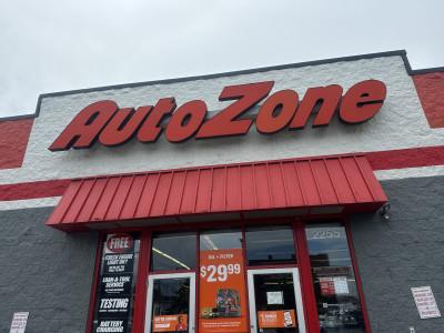 AutoZone Auto Parts, Chicago, Illinois
