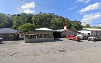 C.W McClain Wrecker Service