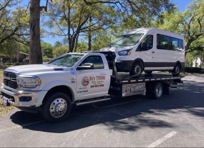 Mo’s Towing, Robertsdale, Alabama