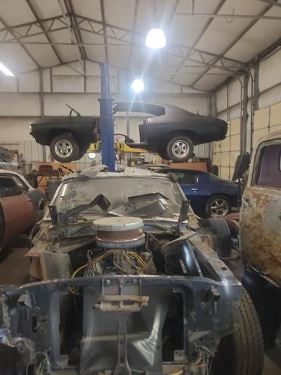 Lucas Repair Shop