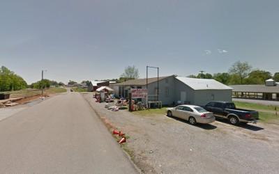 209 Railroad ST SW Yard Sale