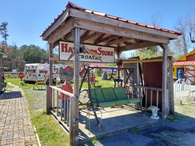 The Junkyard Market