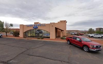 Lake Powell Ford Service, Page Springs, Arizona