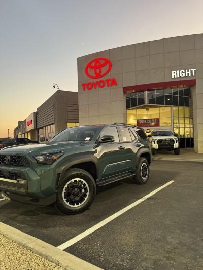 Right Toyota, Scottsdale, Arizona