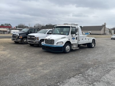 Rick's Automotive & Wrecker Service