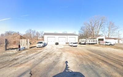 Roach's Auto Sales & body shop & recycler., Lepanto, Arkansas