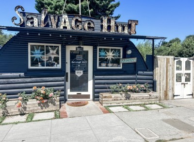 Salvage Hut