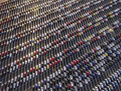 Auto Warehousing