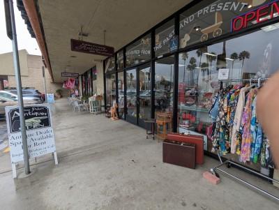 Pismo Pickers Antiques & Collectibles, Pismo Beach, California