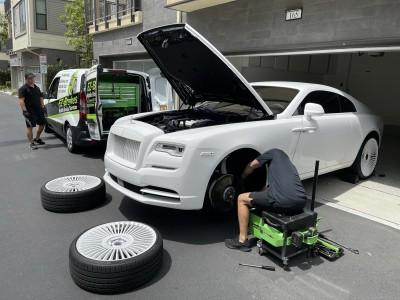 EZ-Brakes: Mobile Brake Service