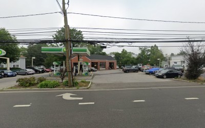 Vernal's Service Station