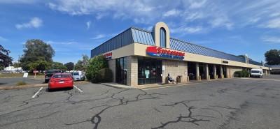 Firestone Complete Auto Care, Enfield, Connecticut