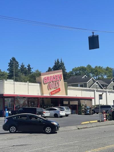 Grocery Outlet, Seattle Hill, Washington