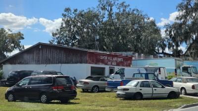 Center Hill Auto Parts, Center Hill, Florida