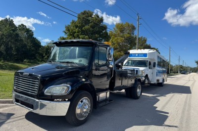 Vroom Towing