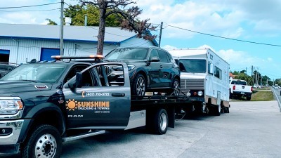 Sunshine Trucking & Towing