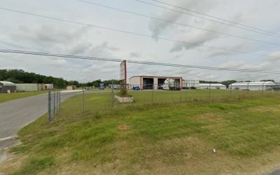 Mike's Truck & Auto Body, Little Lake City, Florida