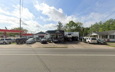 Robbie's Car & Truck Services Center